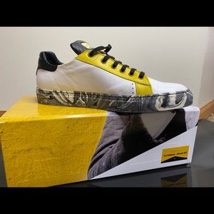 Made in Italy! One of a kind shoe by Ye’Nique! Rival collection!